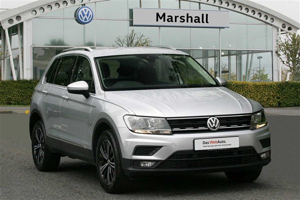 Volkswagen Tiguan 2.0 TDi BMT Motion SE Nav 5dr DSG