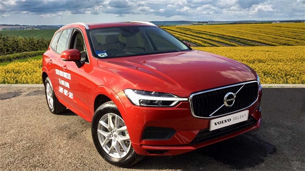 Volvo XC T) Momentum 5dr AWD Geartronic Auto