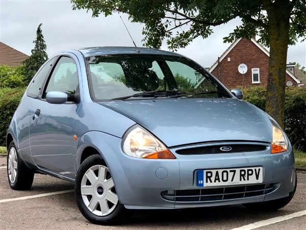 Ford KA  Style Climate 3dr hatchnack 2 OWNERS-FORD