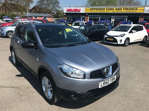 Nissan Qashqai 1.5 N-TEC DCI 5d 105 BHP IN METALLLIC GREY