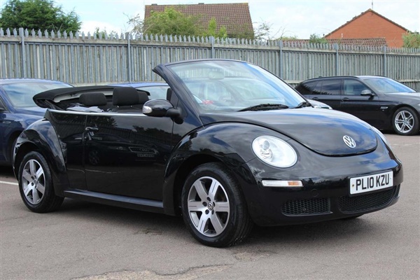 Volkswagen Beetle 1.6 Luna Cabriolet 2dr