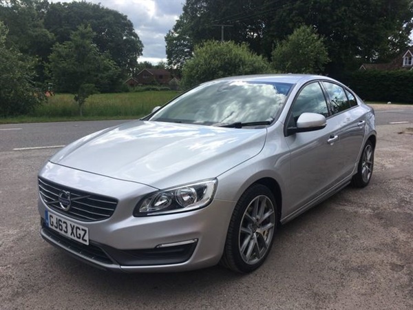 Volvo S D2 BUSINESS EDITION 4d 113 BHP