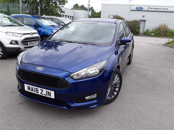 Ford Focus 1.0 ECOBOOST 140PS ST-LINE NAVIGATION 5DR