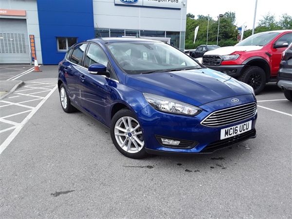 Ford Focus 1.0 ECOBOOST ZETEC 5DR