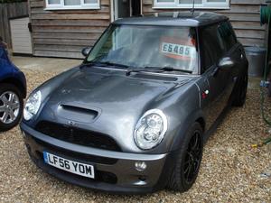 Mini Hatch Cooper  in Burgess Hill | Friday-Ad