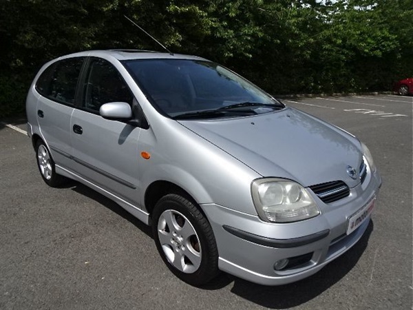 Nissan Almera 1.8 TINO SE 5d 114 BHP