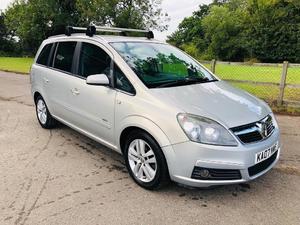 Vauxhall Zafira  in Colchester | Friday-Ad