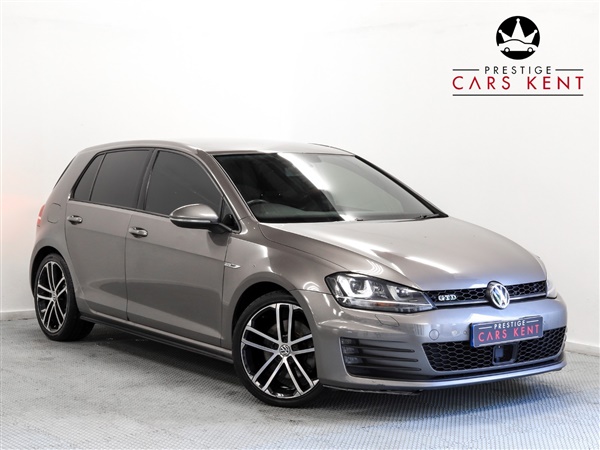 Volkswagen Golf 2.0 TDI GTD 5dr