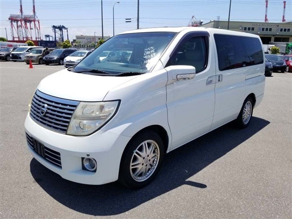 Nissan Elgrand FULLY LOADED 4WD XL CURTAINS, SUNROOF Auto