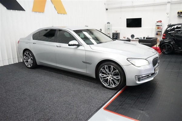 BMW 7 Series Ld SE (s/s) 4dr Auto