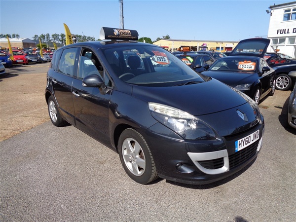 Renault Scenic Dynamique Tomtom 1.5 dCi