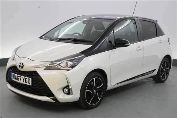 Toyota Yaris 1.5 VVT-i White Bi-tone 5dr - LANE DEPARTURE -