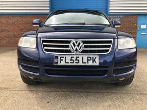 Volkswagen Touareg  in Bedford | Friday-Ad