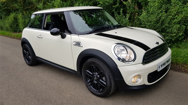 Mini Hatch One Baker Street Limited Edition 1.6