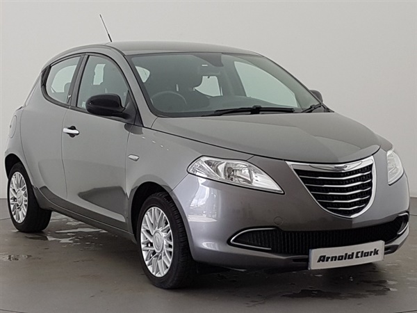 Chrysler Ypsilon 1.2 SE 5dr