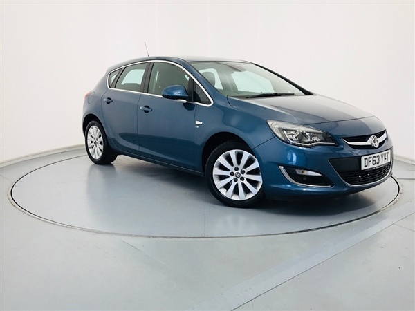 Vauxhall Astra 1.6 i 16v Elite 5dr