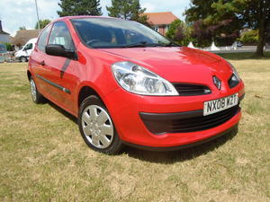 Renault Clio  in Margate | Friday-Ad
