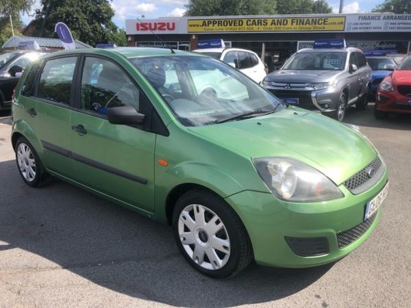 Ford Fiesta 1.2 STYLE 16V 5d 78 BHP IN METALLIC GREEN WITH