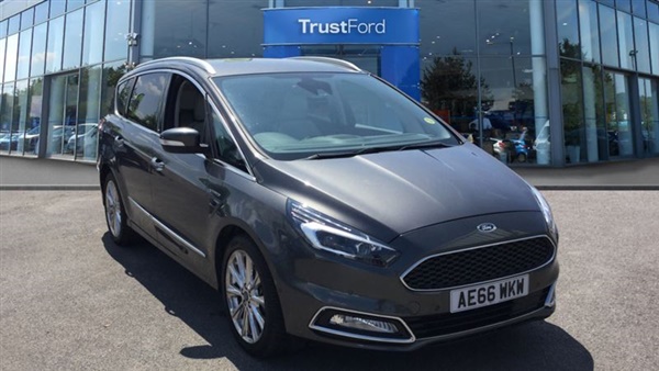 Ford S-Max S-Max Vignale 2.0 TDCI 5dr with stunning Heated