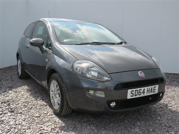 Fiat Punto 1.2 Easy 3dr**Bluetooth**Rear Sensors**(VXL)