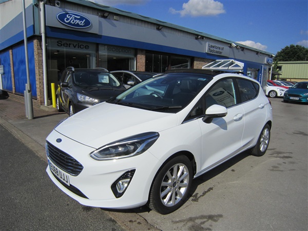 Ford Fiesta 1.0 ECOBOOST TITANIUM X PAN ROOF