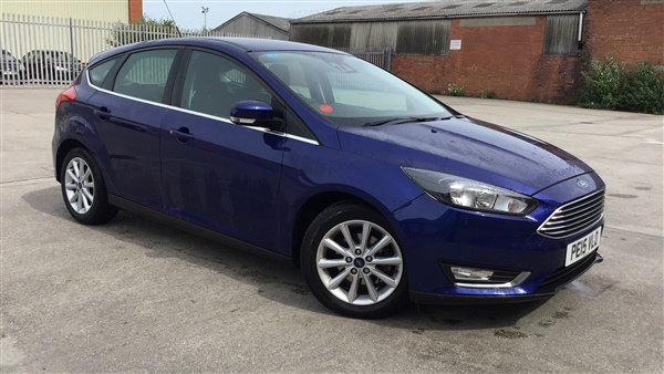 Ford Focus  Titanium Navigation 5dr Powershift Auto