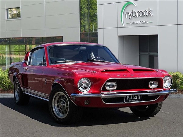 Ford GT 500 Shelby Cobra Fastback