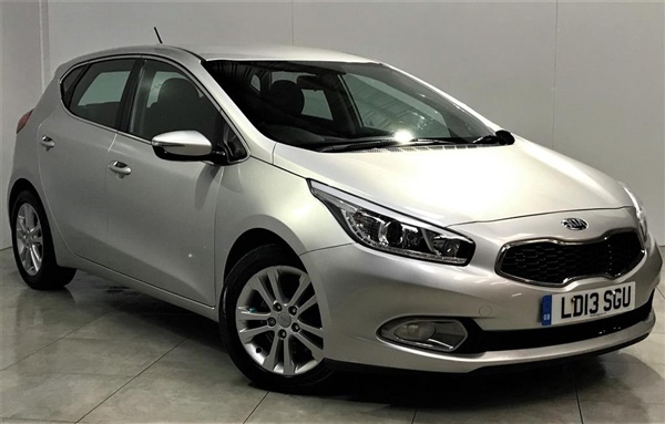 Kia Ceed 1.6 CRDi 2 5dr