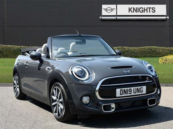 MINI Convertible Cooper S Convertible Exclusive Auto