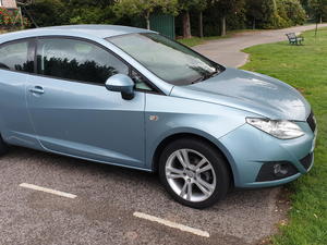 Seat Ibiza 1.4 sport  just  miles and.New MOT in