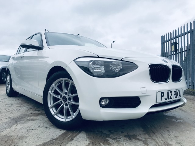  BMW 1 SERIES