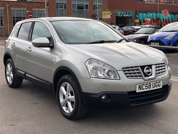 Nissan Qashqai 2.0 Tekna Hatchback 5dr Petrol Manual 2WD