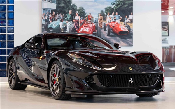 Ferrari 812 Superfast 2dr Auto