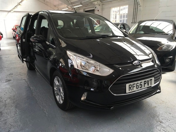 Ford B-MAX 1.6 ZETEC AUTOMATIC ONLY  MILES!!