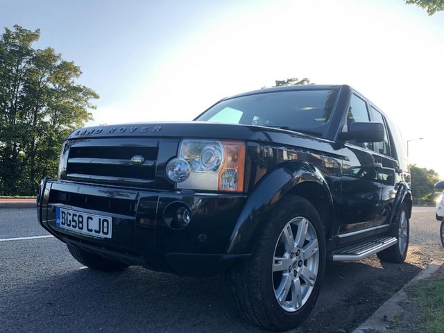 Black Land Rover Discovery 3 with lots of extras!