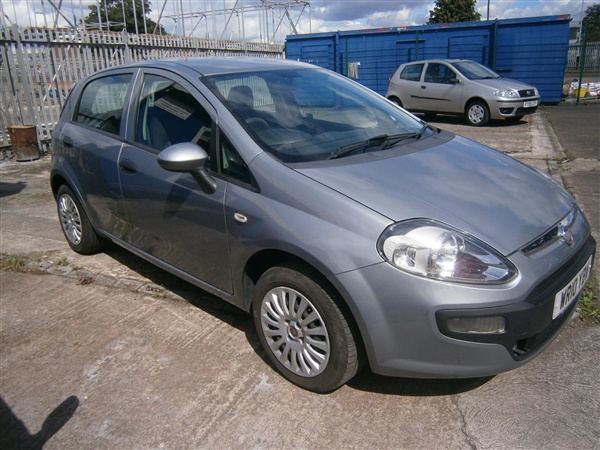 Fiat Punto Evo 1.4 Active 5dr CALL US ON 
