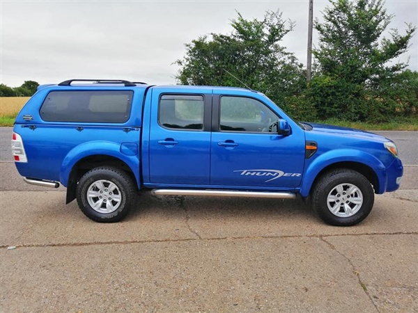 Ford Ranger Pick Up Double Cab Thunder 2.5 TDCi 4WD