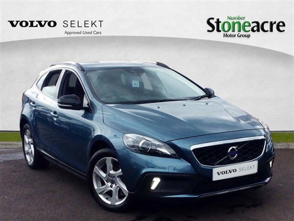 Volvo V D3 Lux Nav Cross Country 5dr Diesel Manual