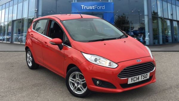 Ford Fiesta ZETEC- With Full Service History Manual