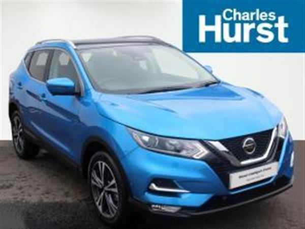 Nissan Qashqai 1.3 Dig-T N-Connecta 5Dr [Glass Roof Pack]