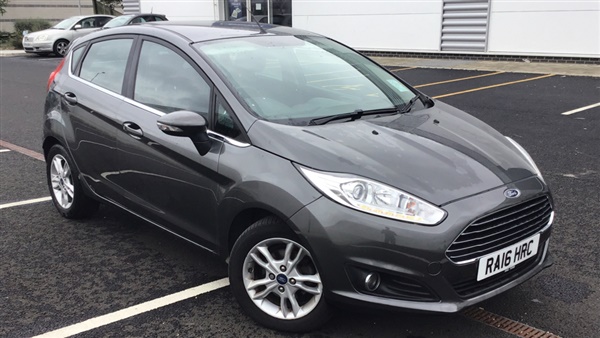 Ford Fiesta 1.5 TDCi Zetec 5dr