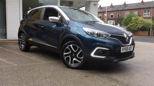 Renault Captur 0.9 TCE 90 Iconic 5dr