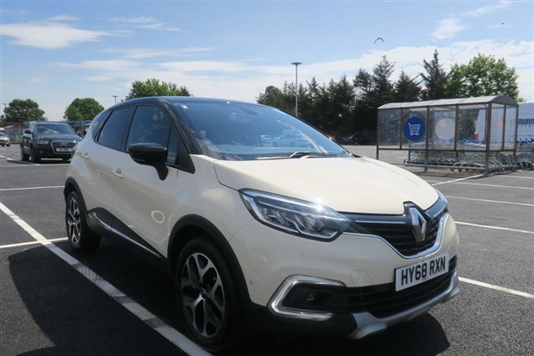 Renault Captur 0.9 TCe GT Line SUV 5dr Petrol (s/s) (90 ps)