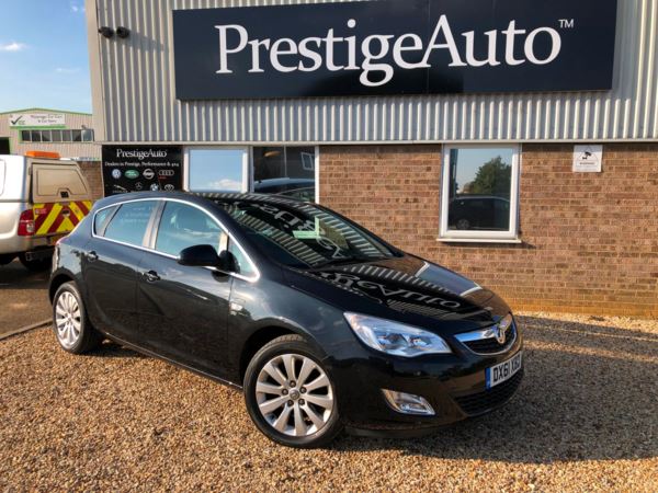 Vauxhall Astra 2.0 CDTi 16V ecoFLEX Elite [dr