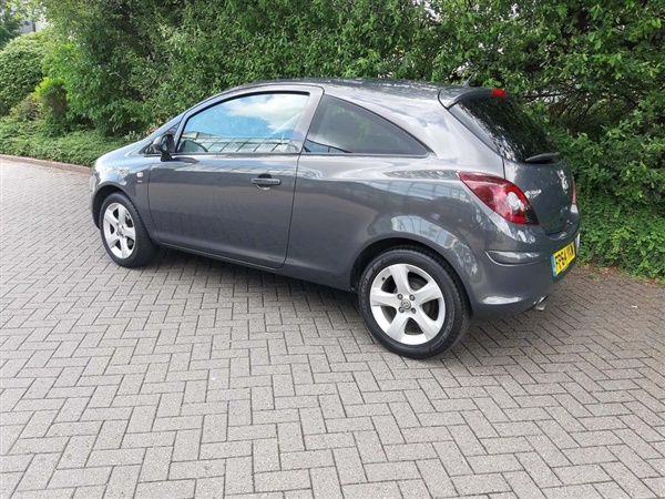 Vauxhall Corsa 1.2 i 16v SXi 3dr