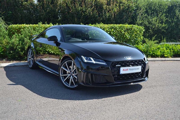 Audi TT Coup- Black Edition 45 TFSI quattro 245 PS S tronic