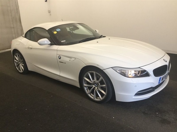 BMW Z4 23i sDrive Highline Edition Hard Top Convertible 2dr