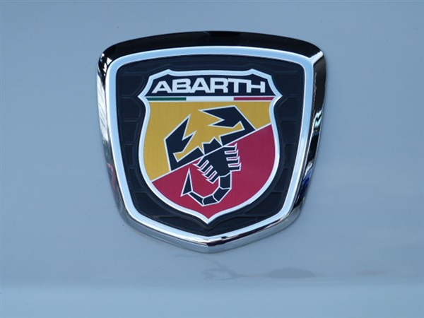Fiat 500 ABARTH Manual