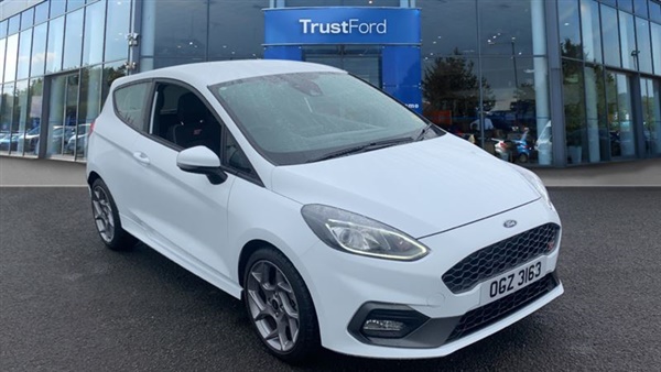 Ford Fiesta 1.5 EcoBoost ST-1 3dr APPLE/ANDROID CARPLAY,