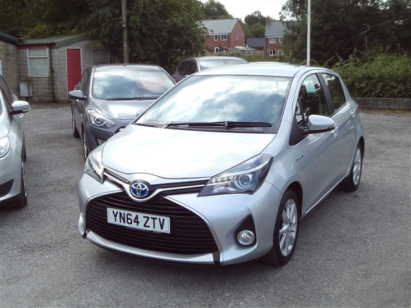 Toyota Yaris 1.5 Hybrid Excel 5dr CVT/Automatic